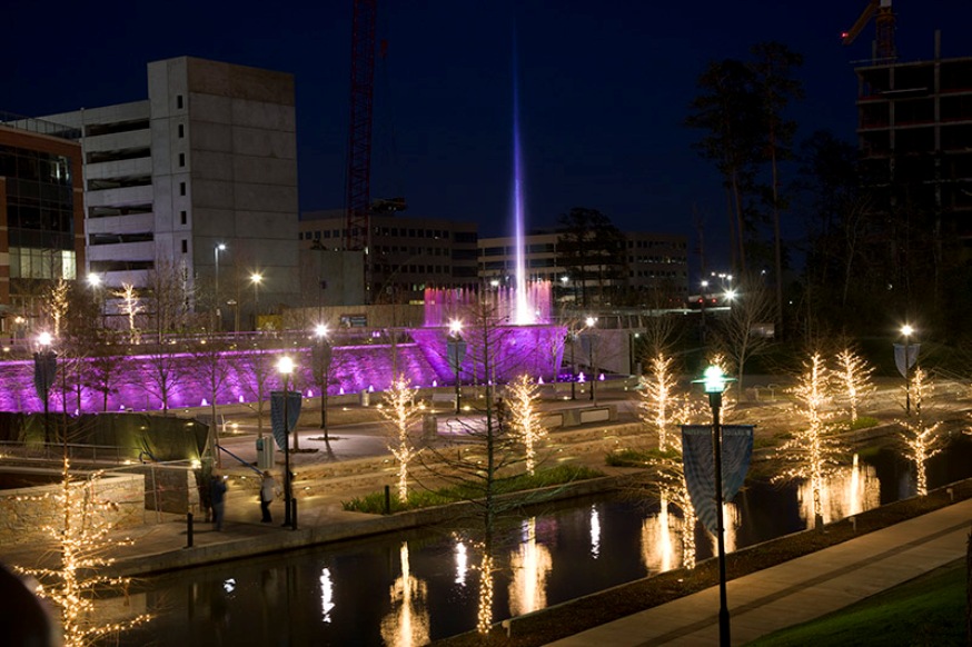 Woodlands Waterway Square Park and Fountain 4