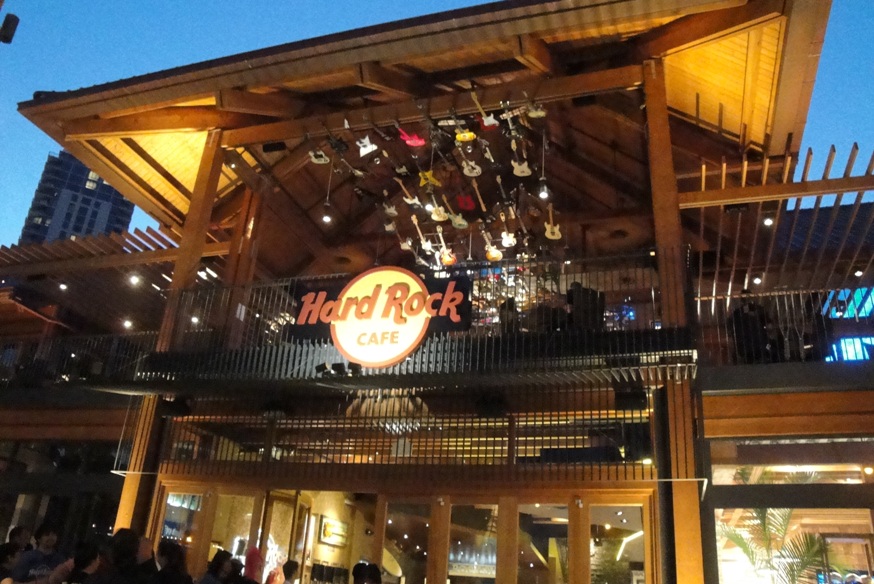 Hard Rock Café – Hawaii 6