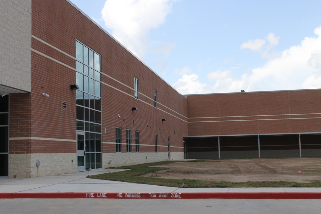 New Caney ISD Woodridge Forest Middle School 4