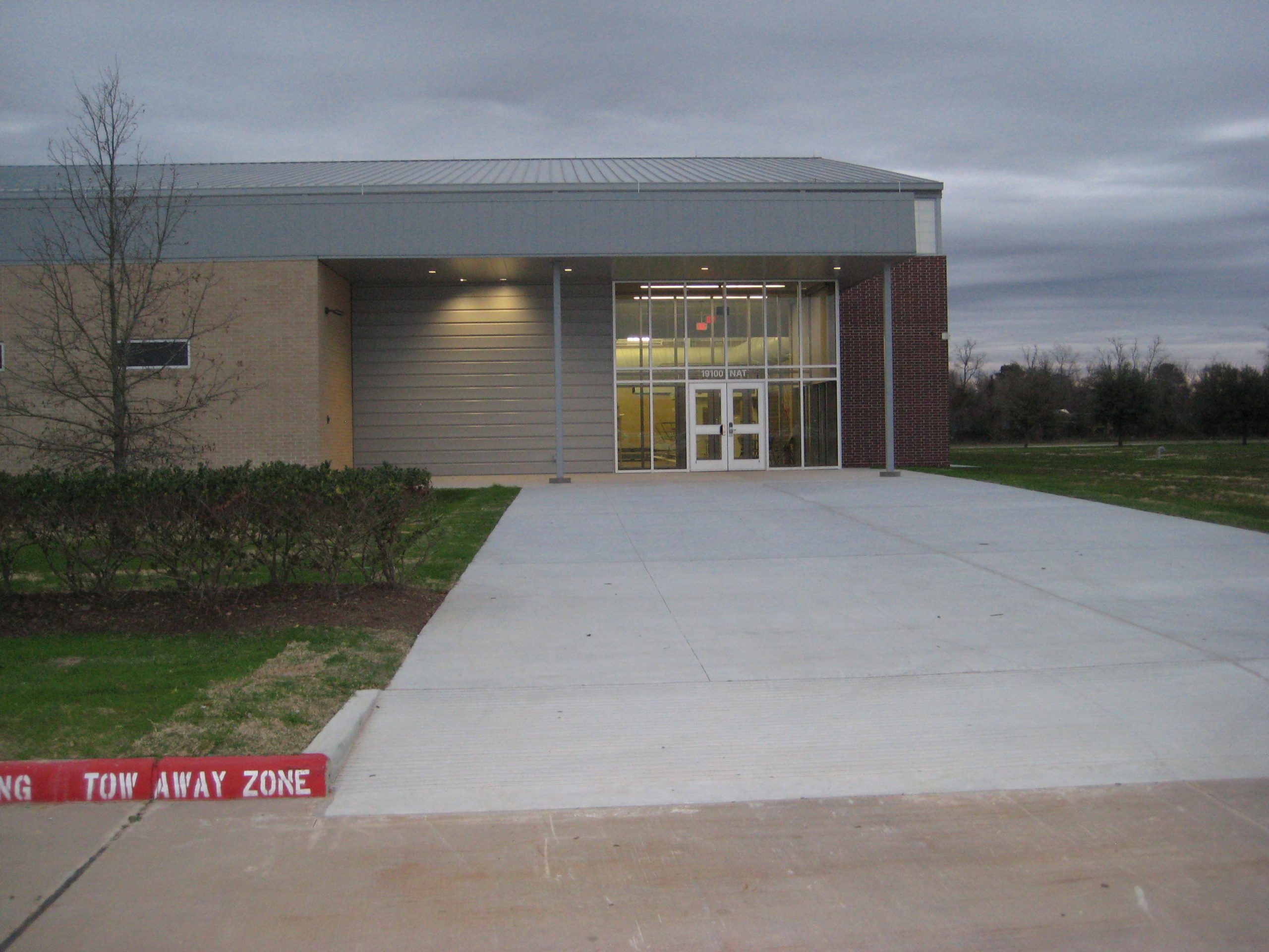 Tomball ISD Tomball Memorial High School Natatorium